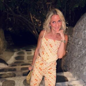 Meet your Posher, Elizabeth